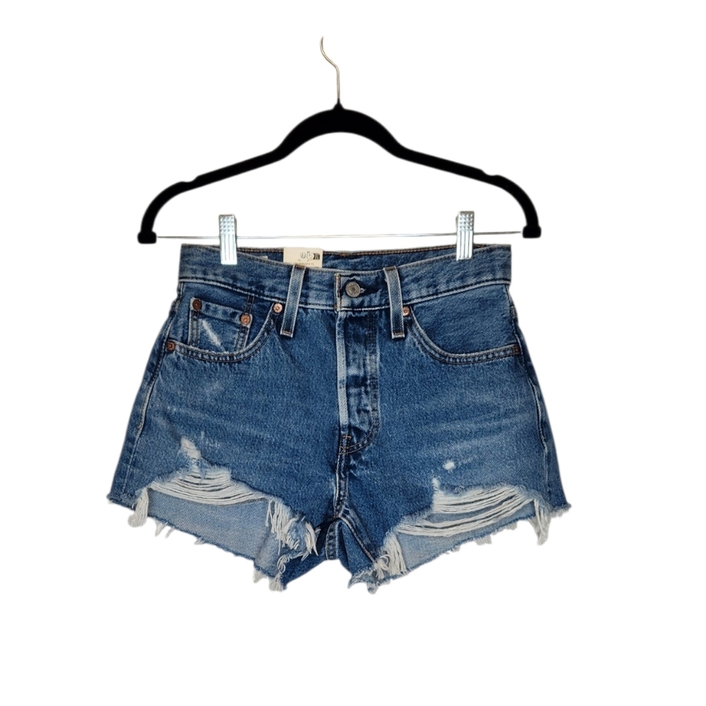 NEW Levi's 501 Cut Off Denim Shorts Size 25 - Picture 1 of 8